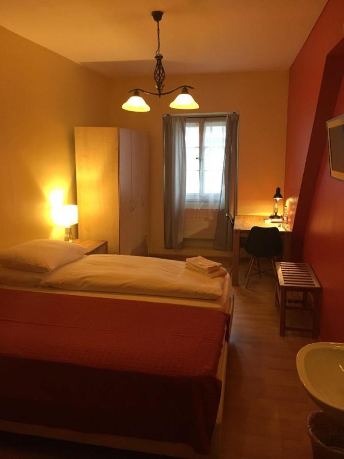 Gasthof Baeren Aarburg Last Check In 2100 Pm Екстер'єр фото